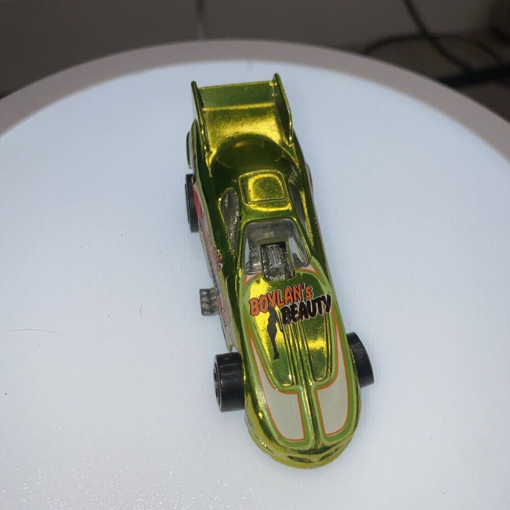 Hot Wheels Classics Firebird Funny Car Boylan's Beauty 1977